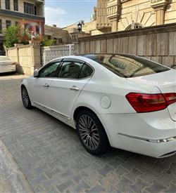 كيا كادينزا